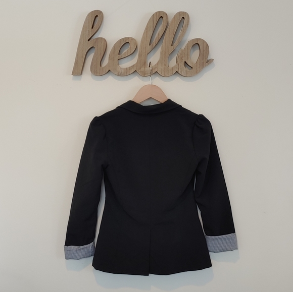 Black One Button Blazer (S) - Picture 3 of 6